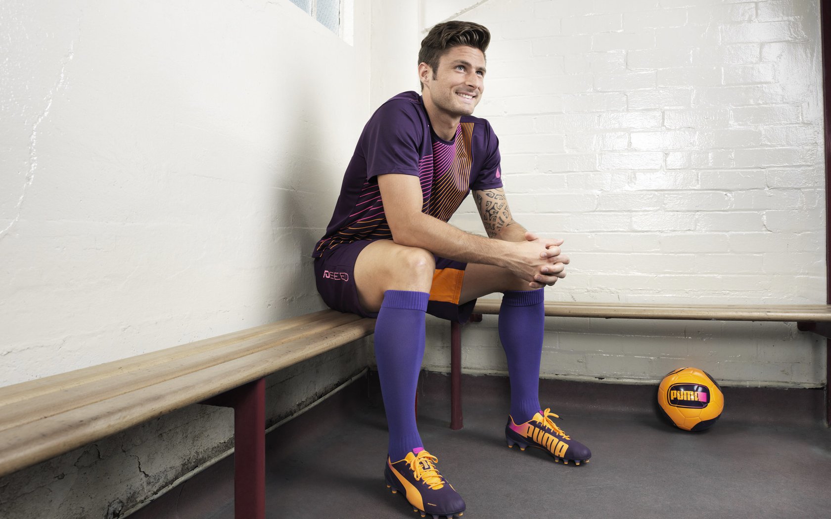 米兰体育在线-新星崛起，日本足球迎来希望！，日本足球太强了